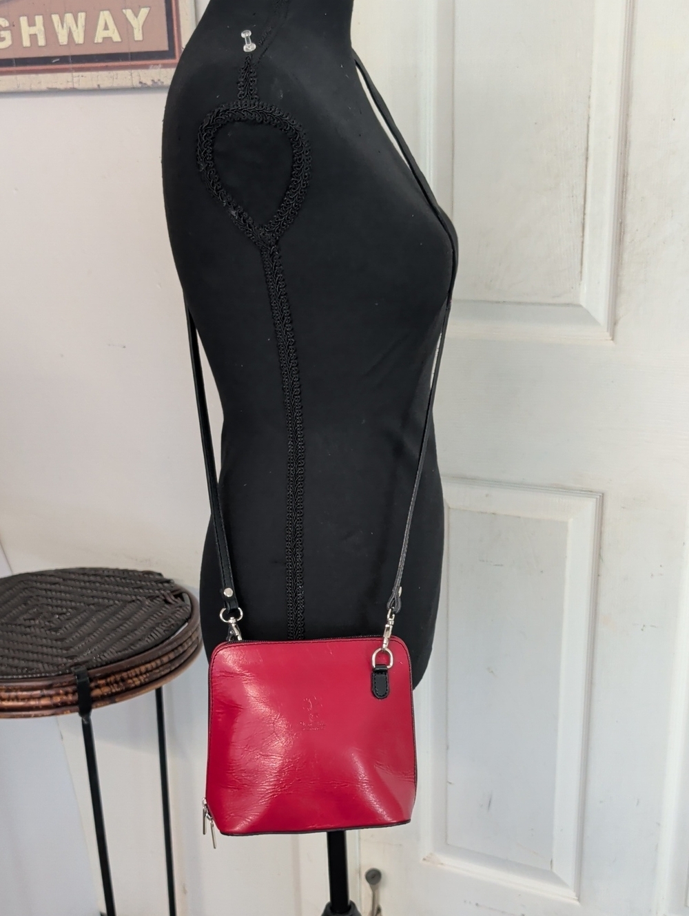 Vera Pelle Red Leather Crossbody with Black Strap Made in Italy